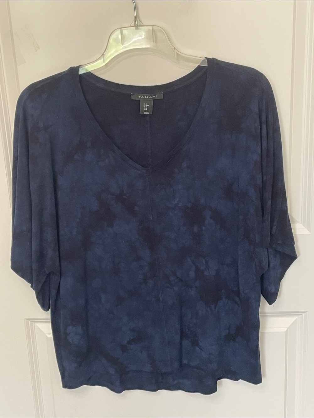 Tahari Midnight Blue/Black Tye Dye Shirt Medium